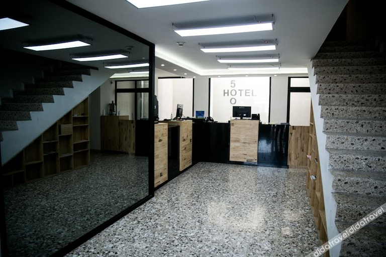 Others 5, Hotel 500, Monterrey