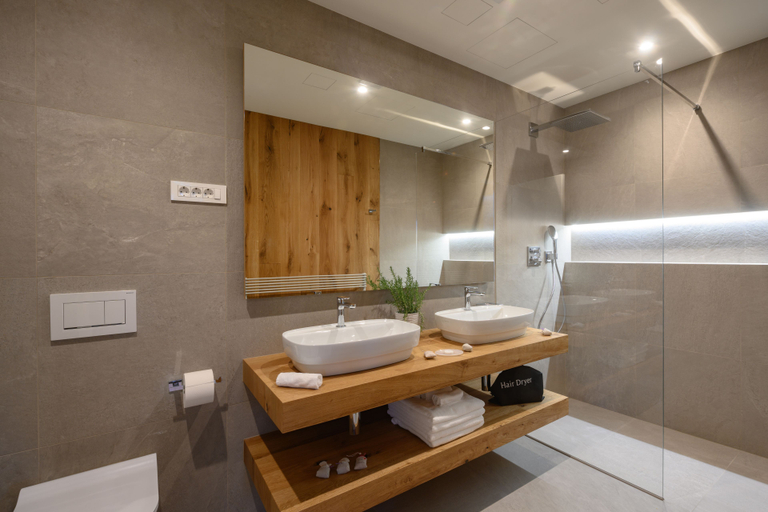 Bathroom 3, Vila Ula La Luxury Apartments, Bled