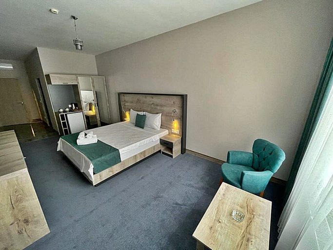 Bedroom 2, Beypark Hotel, Beylikduzu