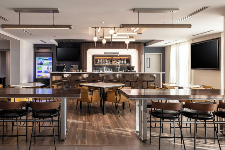 Food & Drinks 4, Courtyard by Marriott Chino Hills, San Bernardino
