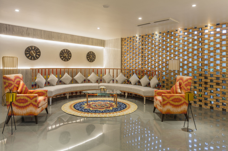 Public Area, Hotel Binori, Ahmadabad