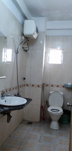 Bathroom, Thanh Huong 99 Hotel - Noi Bai, Sóc Sơn