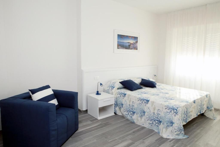 Room 2, La Marina B&B, Rome