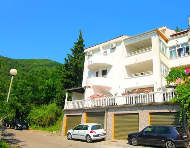 Exterior & Views, Apartment Budva