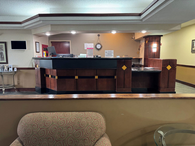 Others 5, Days Inn by Wyndham Dodge City, Ford