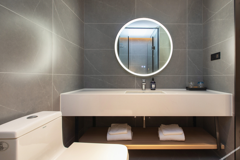 Bathroom 3, Starway Hotel Changsha South Railway Station Wuyue Plaza, Changsha