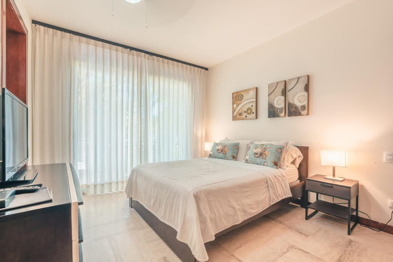Room 5, Exclusive 1br apt Nearby Beach at el Portillo Vc, Las Terrenas