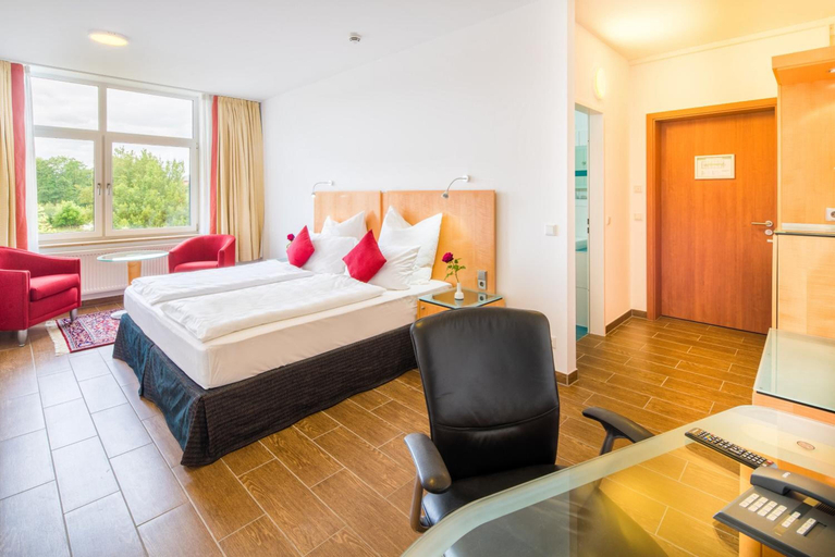 Bedroom 2, タバ ホテル, Steinburg