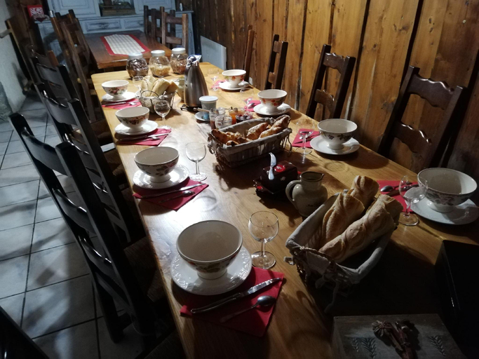 Food & Drinks 5, Les Balcons du Molliebon, Savoie