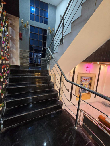 Interior 2, Hotel PLC Grand, Varanasi