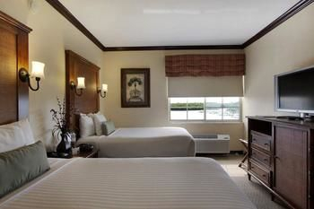 Others 3, Bayfront Inn Fifth Avenue, Collier
