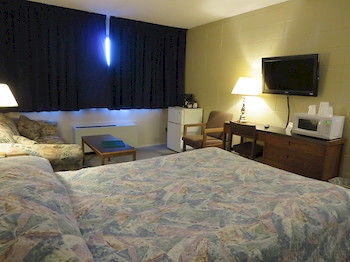 Guestroom 5, SureStay by Best Western Smithers, Bulkley-Nechako