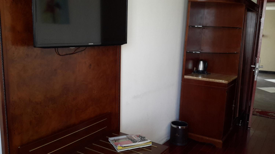 Others 5, FT Hotel, Addis Abeba