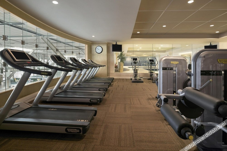 Others 5, Fairmont Vancouver Airport - Gold Experience, Greater Vancouver