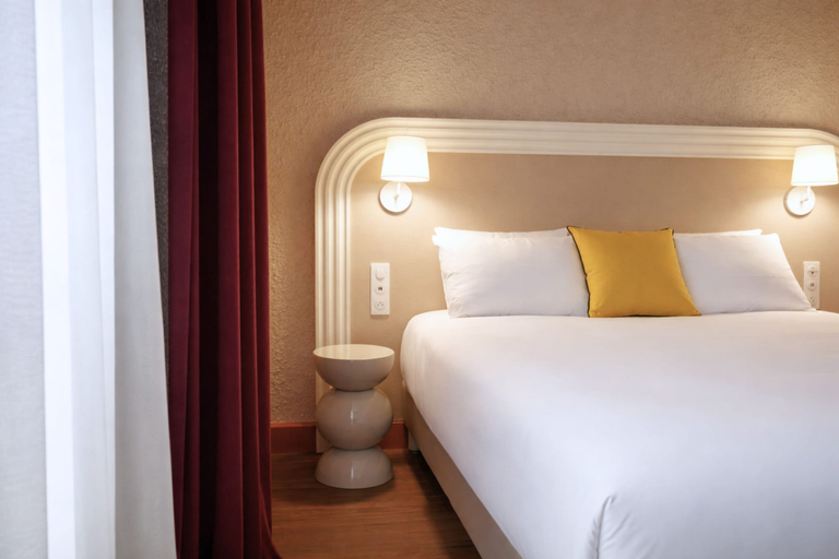 Bedroom 3, Résidence les Dômes, Allier