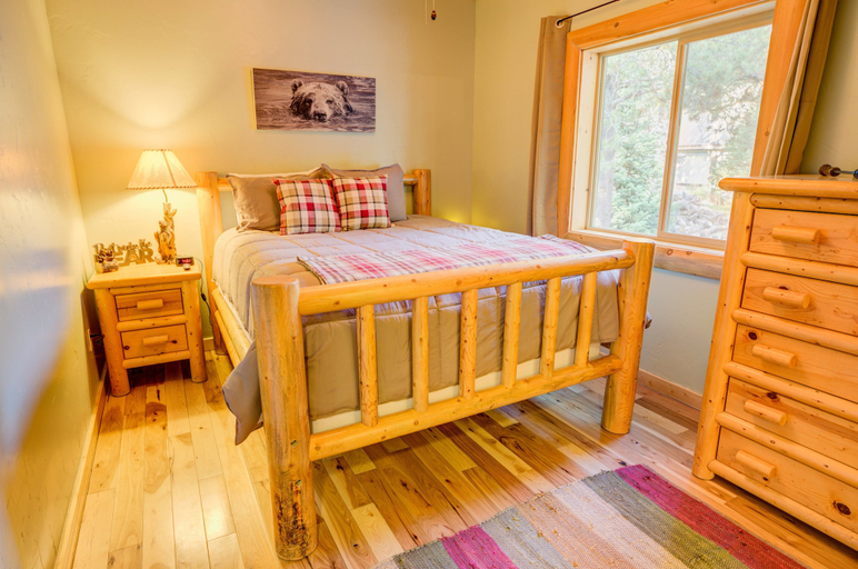 Interior 5, Muley Hollow, Fremont