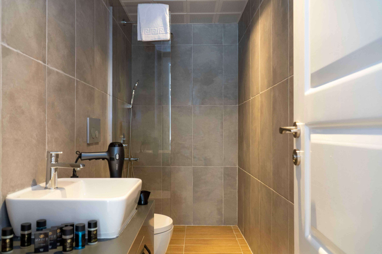 Bathroom 2, Magesa Terra Apart, Antalya
