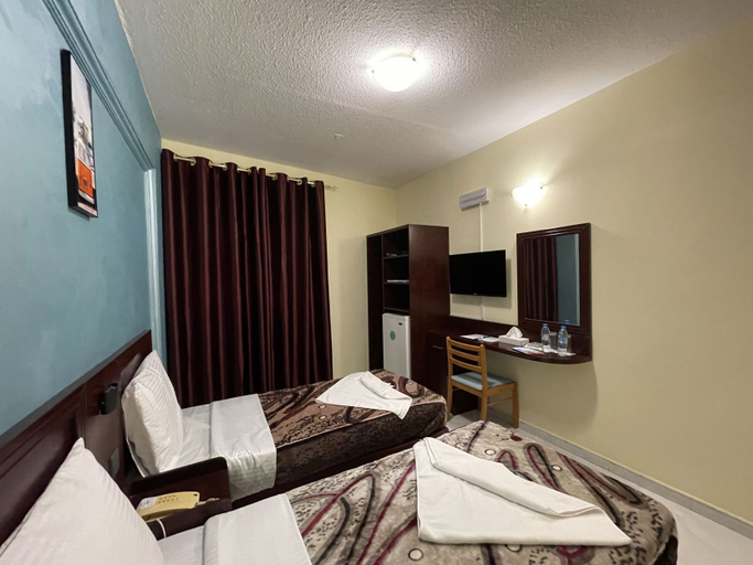 Bedroom 2, MOUNT SINA HOTEL BY AURA, Dubai