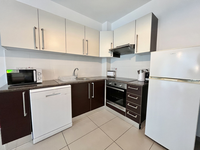 Room 4, 122 PRO - Stay Tropical Apartment