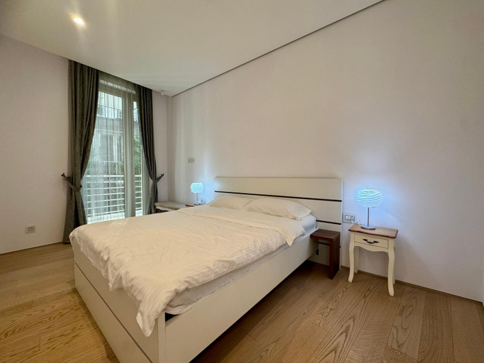 Bedroom 3, Exclusive Luxury Villa in Dukley Gardens