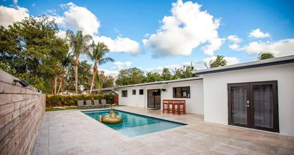 Pool, Villa Dubai by Glam Homes, Miami-Dade
