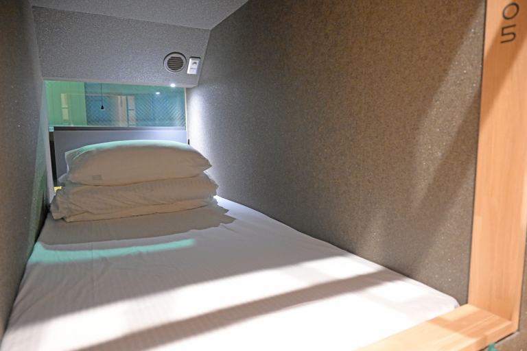 Bedroom 5, ELE Cabin Shinjuku Kabukicho, Shinjuku