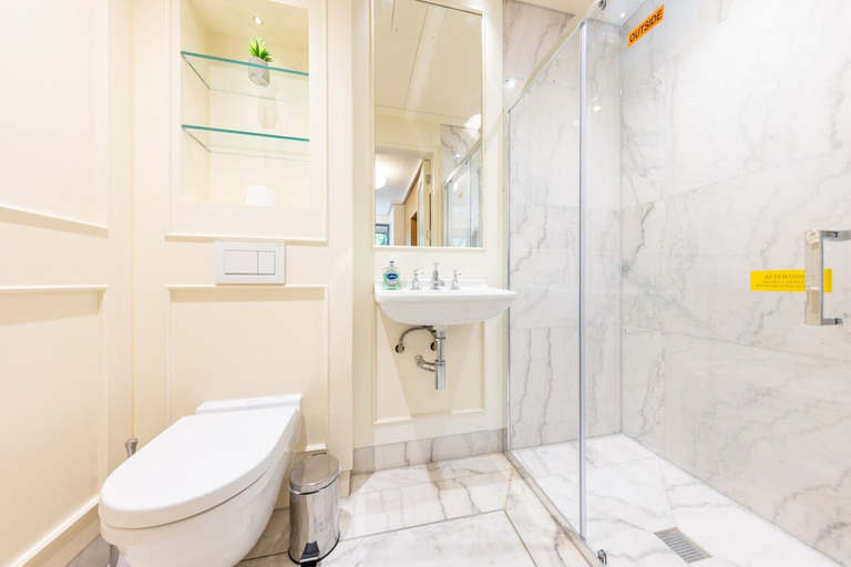 Room 5, 10a OG Primrose Hill Townhouse-industrial Chic Design 10, London