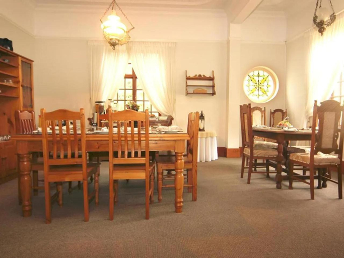 Food & Drinks 4, Belle Vue Bed and Breakfast, Chris Hani