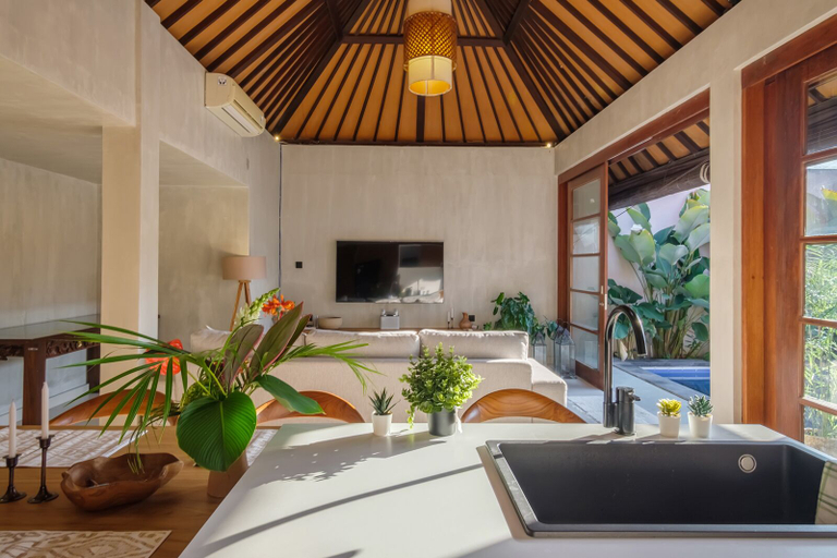 Living area 2, Madeira Casa Canggu Bali, Badung