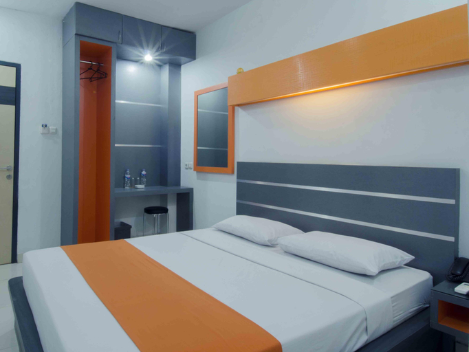 Bedroom 3, Boulevard Hotel, Manado