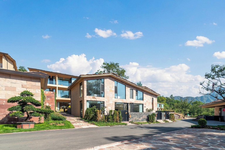 Exterior 4, Manning Retreat, Handan