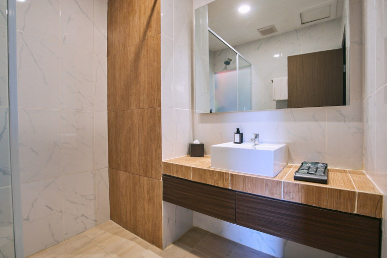 Bathroom 4, Horison Ultima Sayaga Cibinong, Bogor