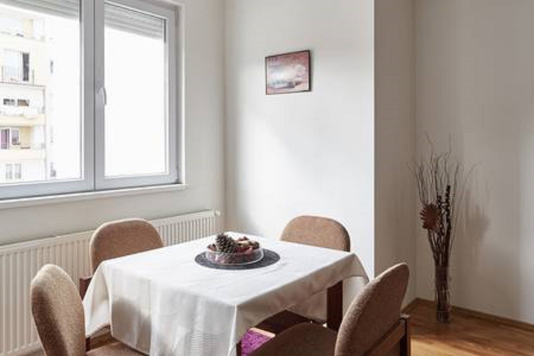 Others 4, Smart Apartments