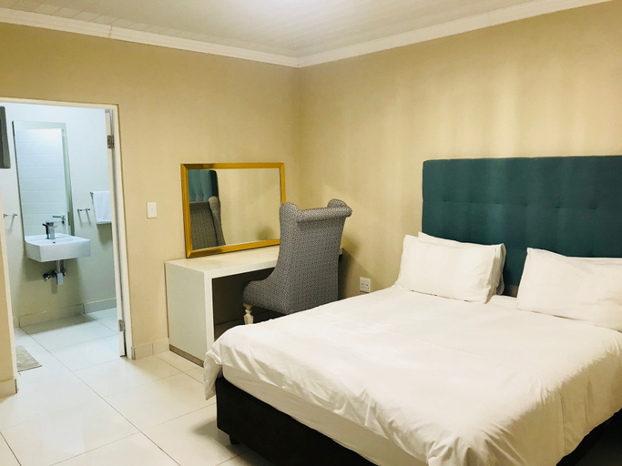 Bedroom 2, Sunset Beach Guesthouse, City of Cape Town
