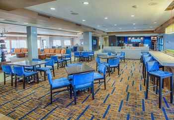 Others 5, Courtyard by Marriott Fargo Moorhead, MN, Clay