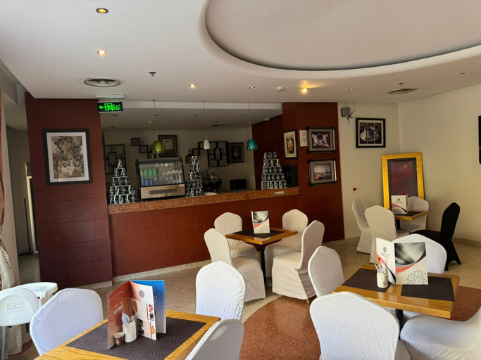 Coffee shop, Mayon Hotel, Riyadh