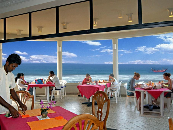 Food & Drinks 5, Oasey Beach Hotel, Bentota