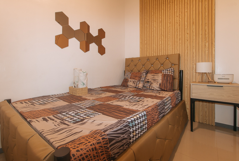 Others 5, G Fam Transient by RedDoorz, Pasay City