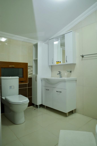 Bathroom 3, Doğa Villa Konukevi ve Pansiyon, Büyükçekmece