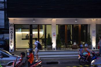 Others 3, 3Howw Hostel at Sukhumvit 21, Wattana