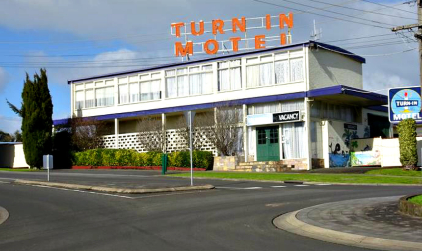 Exterior & Views 1, Turn-In Motel, Warrnambool