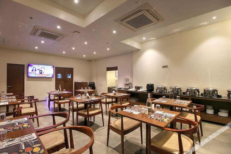 Food & Drinks 4, Hotel Mumbai House - Ghansoli, Thane