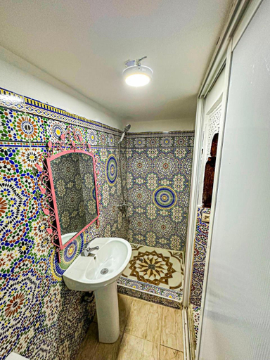 Bathroom 2, Hostel Speakeasy Fes, Fès