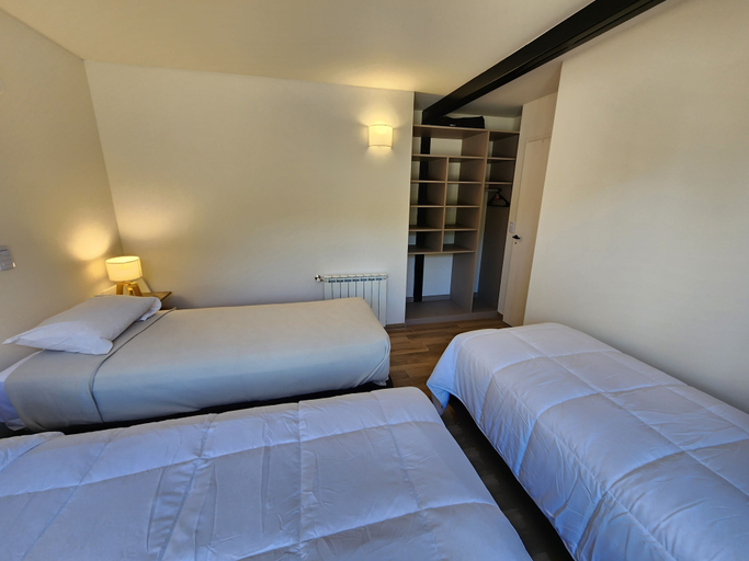 Bedroom 2, ルナ・ジェナ・ディナ・フアピ, Pilcaniyeu