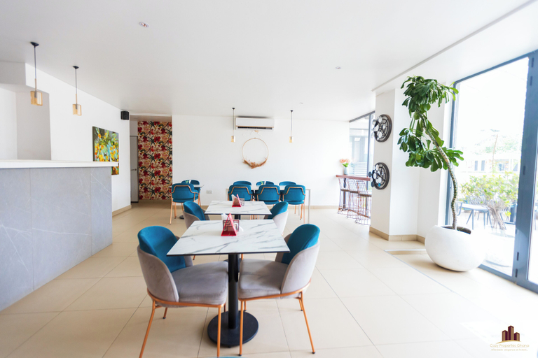 Food & Drinks 5, The Lennox Abode, Accra
