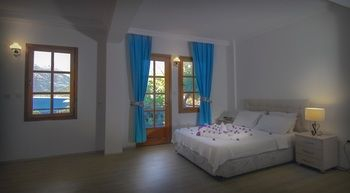 Others 3, Korsan Ada Hotel, Kaş