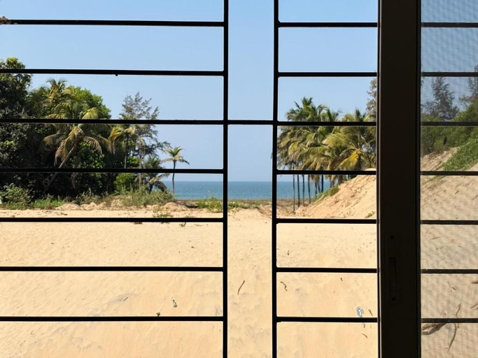 Interior 4, 3 Wonders Tarkarli Hotel & Restaurant, Sindhudurg
