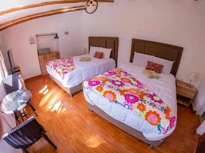 Room 2, KAY PACHA WELLNESS PLACE, Huamanga