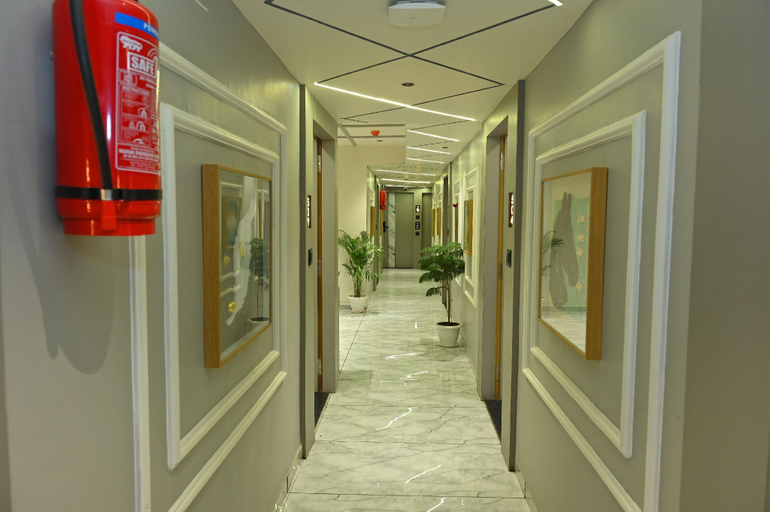 Public Area, Hotel Revanta Inn, Ahmadabad