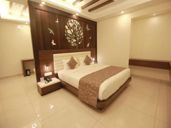 Bedroom 2, The Grand Highness, Diu